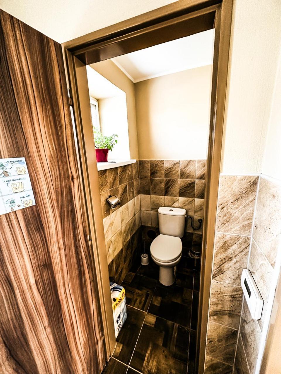 Apartman Pod Hradem Horšovský Týn Екстериор снимка