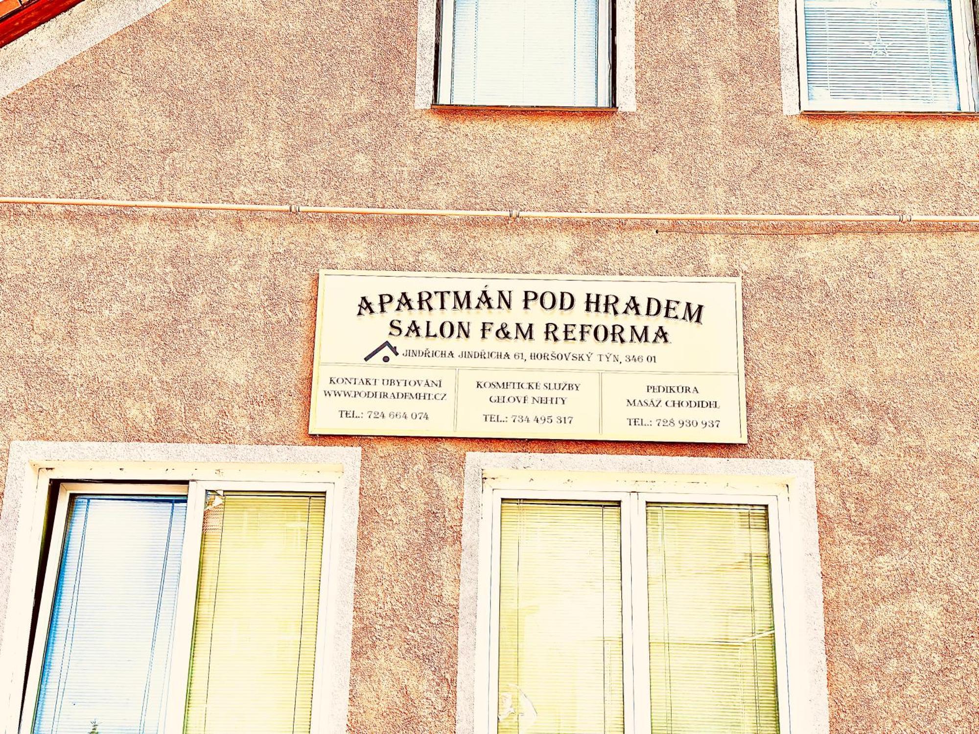 Apartman Pod Hradem Horšovský Týn Екстериор снимка