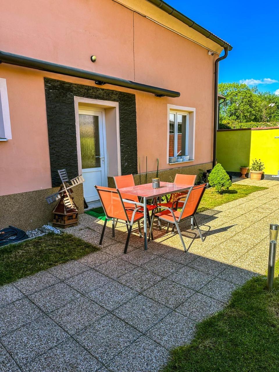 Apartman Pod Hradem Horšovský Týn Екстериор снимка